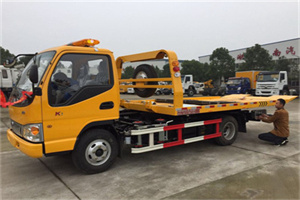 宜春哪里有拖车服务